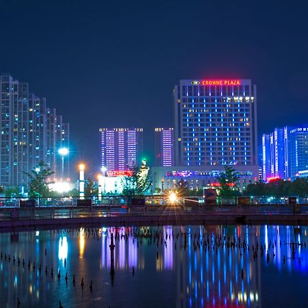 מלון Crowne Plaza Xiangyang By Ihg מראה חיצוני תמונה